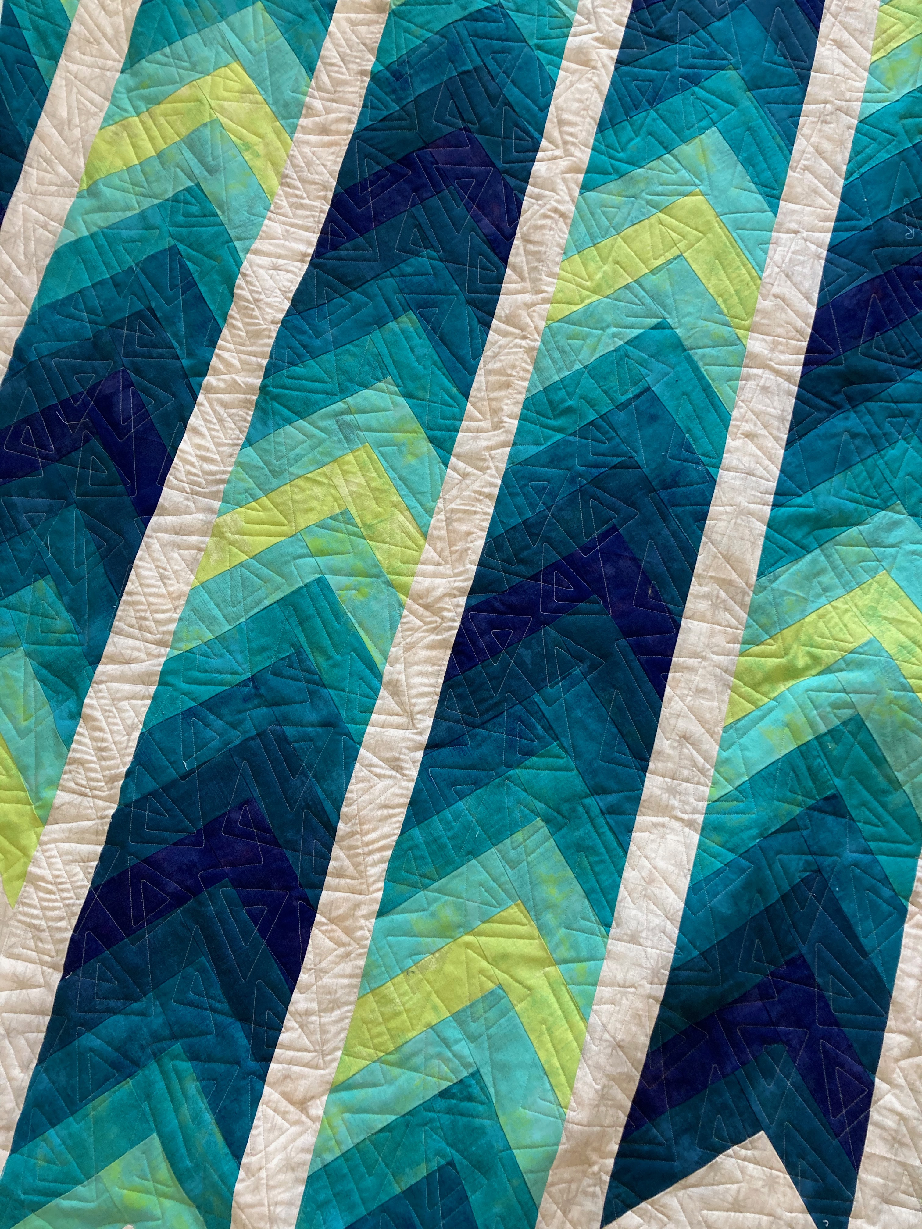 triangle echo longarm quilt pattern